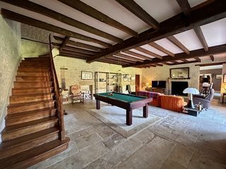  Maison � vendre 10 pi�ces 335 m�