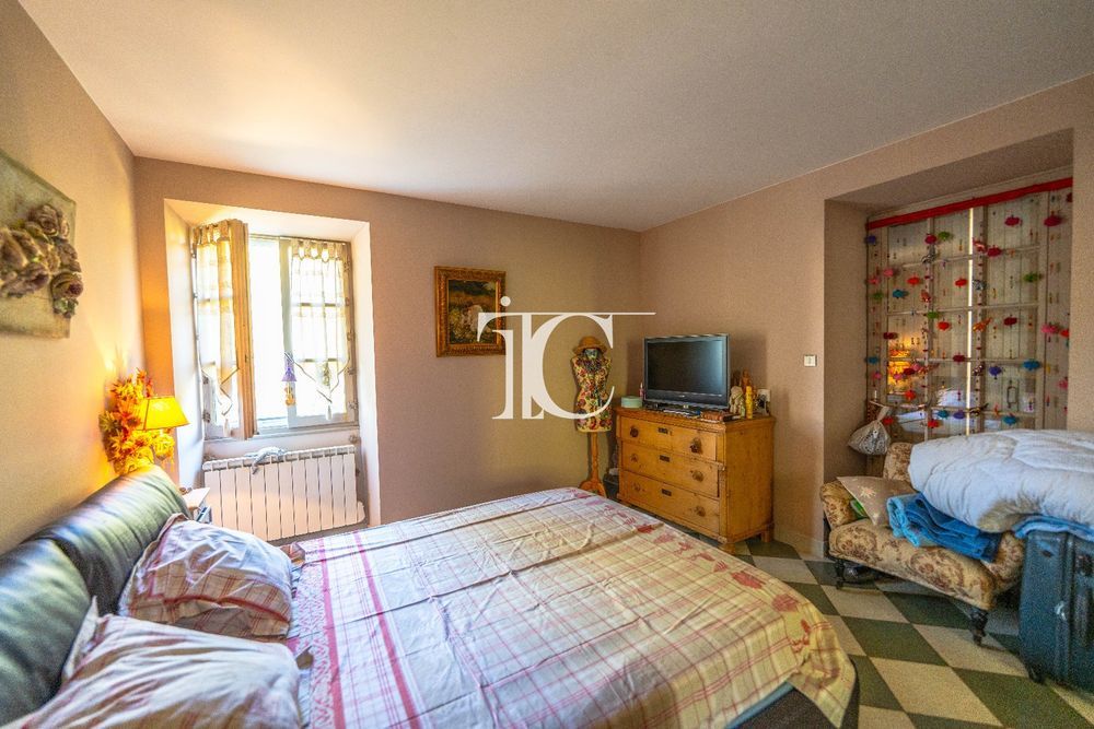 � vendre  Villa Les Vans (07140)