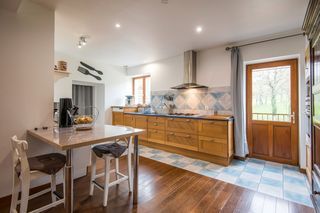  Maison � vendre 15 + pi�ces 664 m�