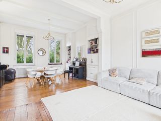  Maison � vendre 8 pi�ces 240 m�