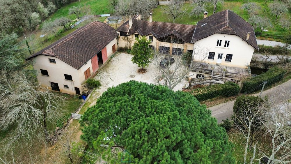 � vendre  Maison Cazals (46250)