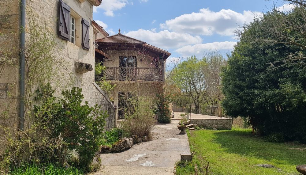 � vendre  Maison Montcuq (46800)