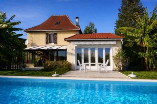  Villa � vendre 6 pi�ces 160 m�