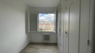  Appartement � vendre 5 pi�ces 95 m�