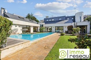  Villa � vendre 8 pi�ces 275 m�