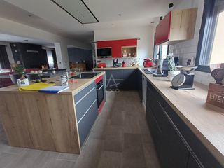  Maison � vendre 6 pi�ces 140 m�