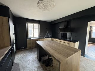  Maison � vendre 6 pi�ces 200 m�