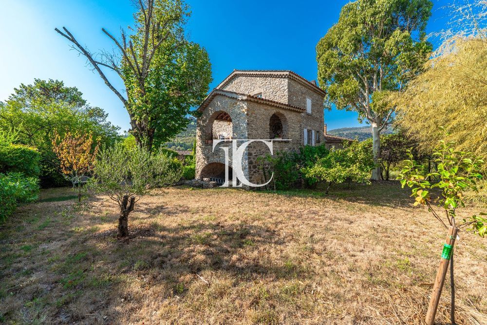 � vendre  Villa Les Vans (07140)