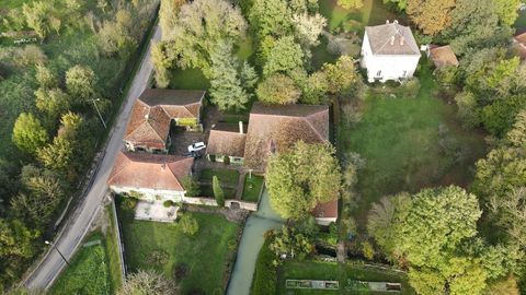   Propri�t� Villa - 8 pi�ce(s) - 262 m�