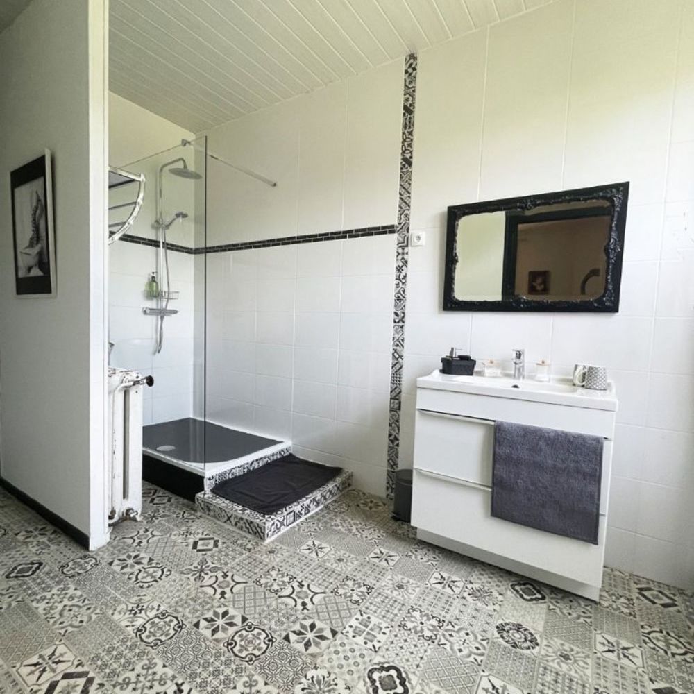 � vendre  Propri�t�/ch�teau Cherves-Richemont (16370)