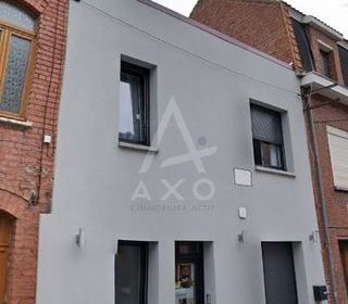  Immeuble � vendre 398 m�