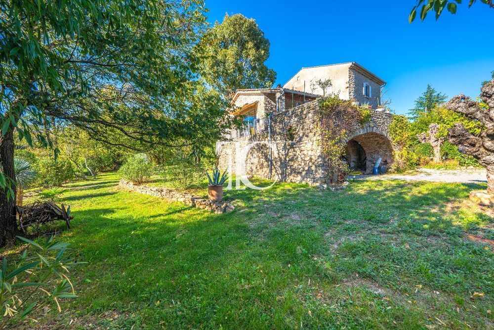 � vendre  Villa Les Vans (07140)