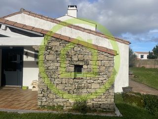  Villa � vendre 8 pi�ces 170 m�