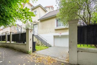  Villa � vendre 9 pi�ces 275 m�