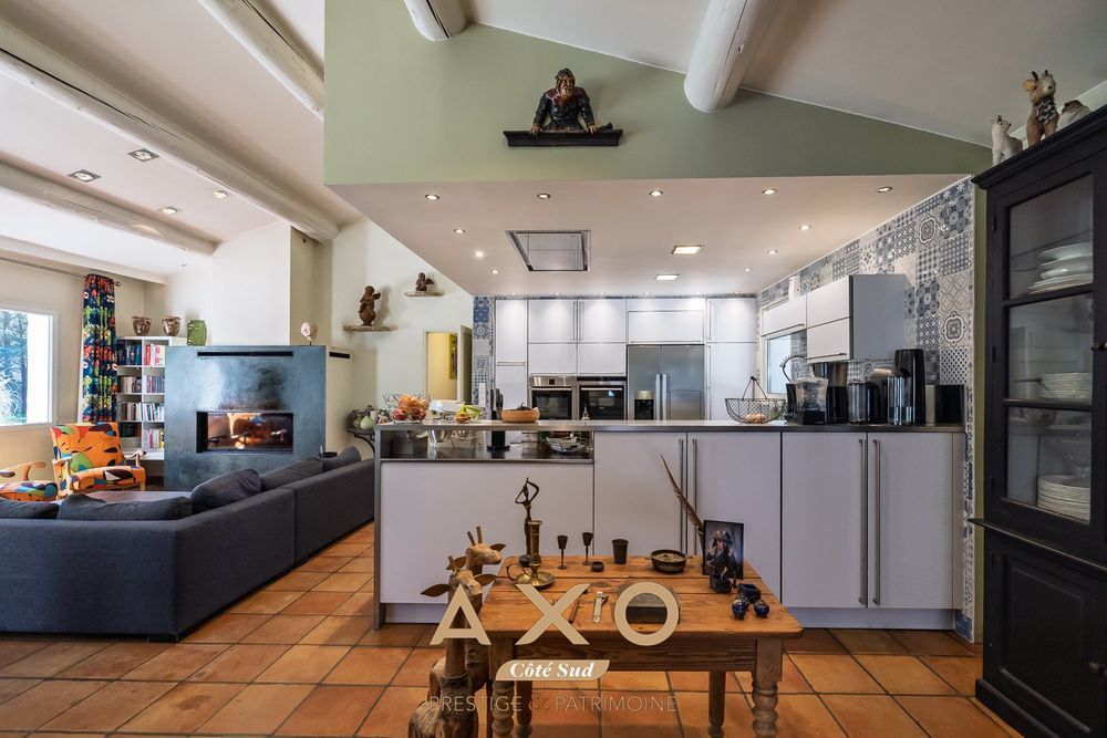 � vendre  Villa Jouques (13490)