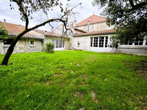   Maison Maison - 4 pi�ce(s) - 93 m�