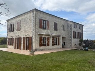  Maison � vendre 7 pi�ces 217 m�