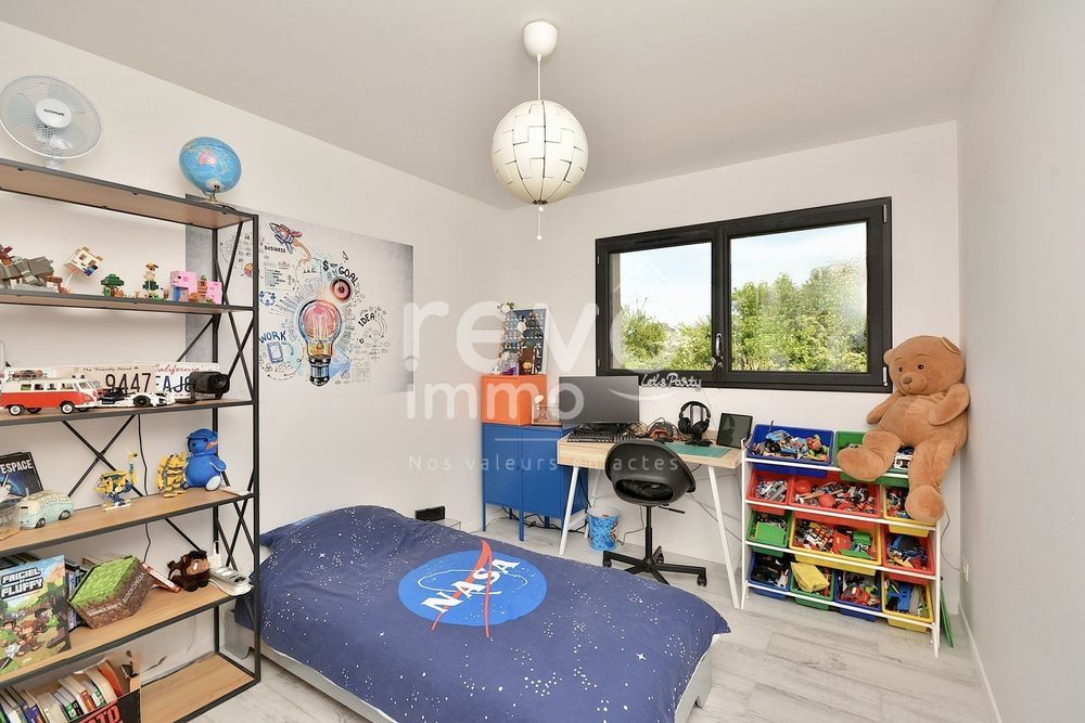 � vendre  Maison Saint-Germain-au-Mont-d'Or (69650)