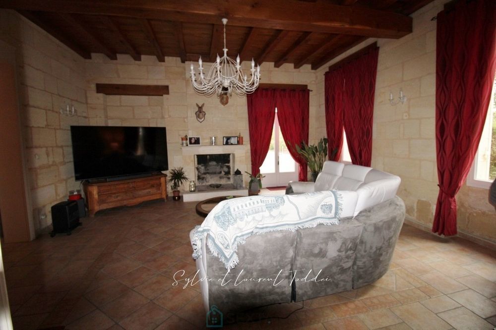 � vendre  Villa Bordeaux (33000)