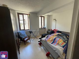  Immeuble � vendre 273 m�