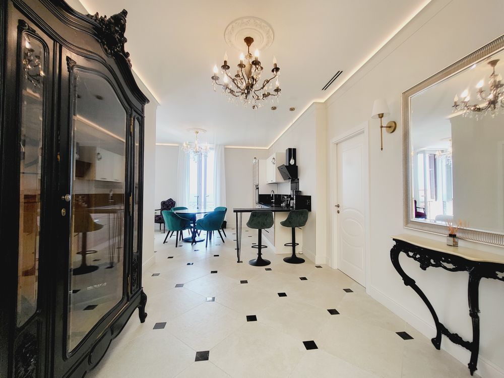 � vendre  Appartement Roquebrune-Cap-Martin (06190)