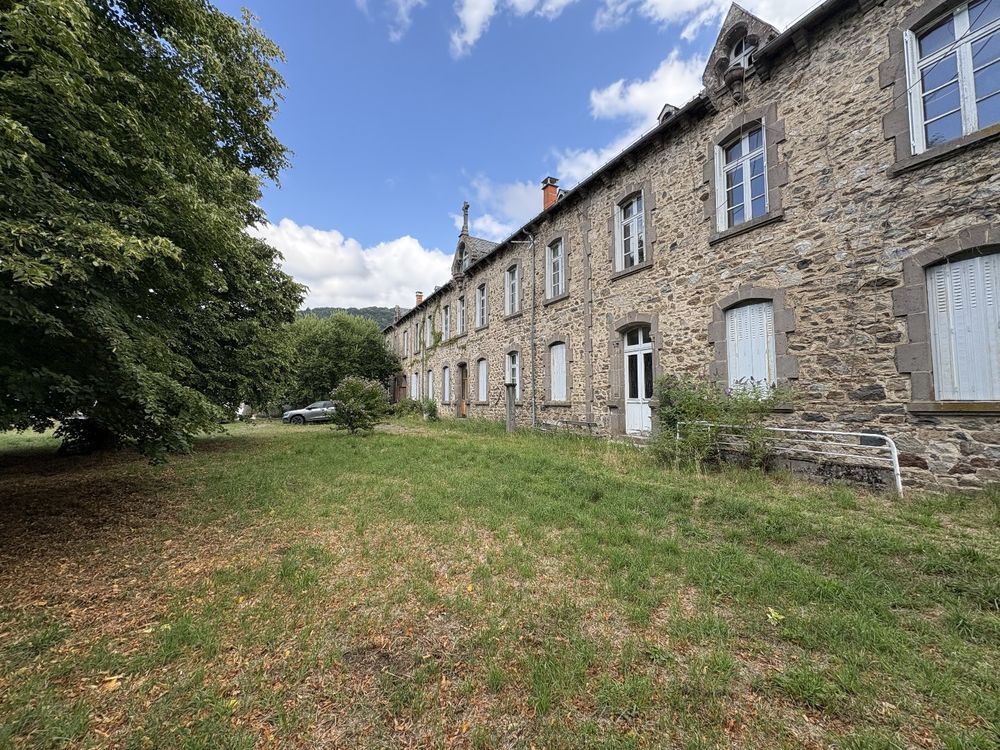 � vendre  Maison Condat (15190)