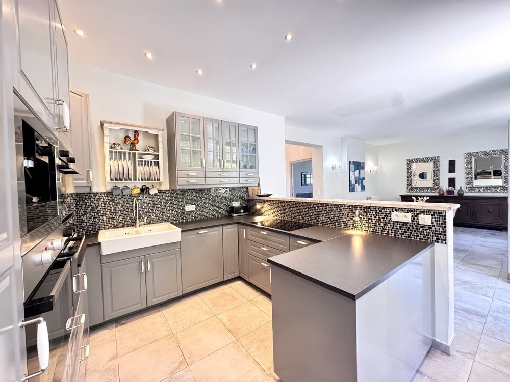 � vendre  Propri�t�/ch�teau Lapradelle (11140)