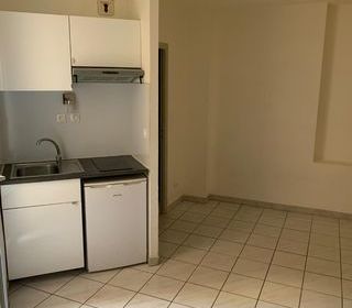  Appartement � louer 1 pi�ce 14 m�