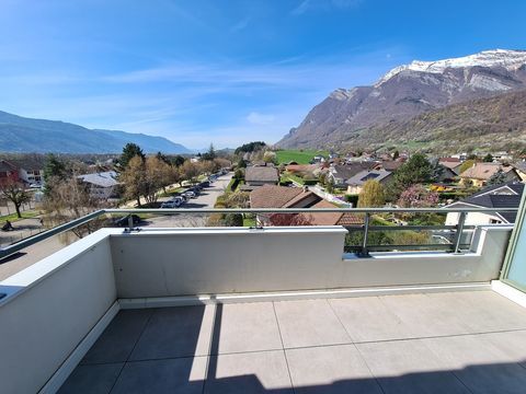   Appartement Appartement - 4 pi�ce(s) - 94 m�