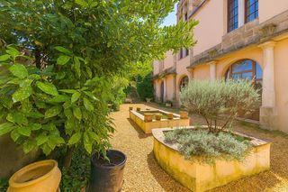  Maison � vendre 12 pi�ces 200 m�