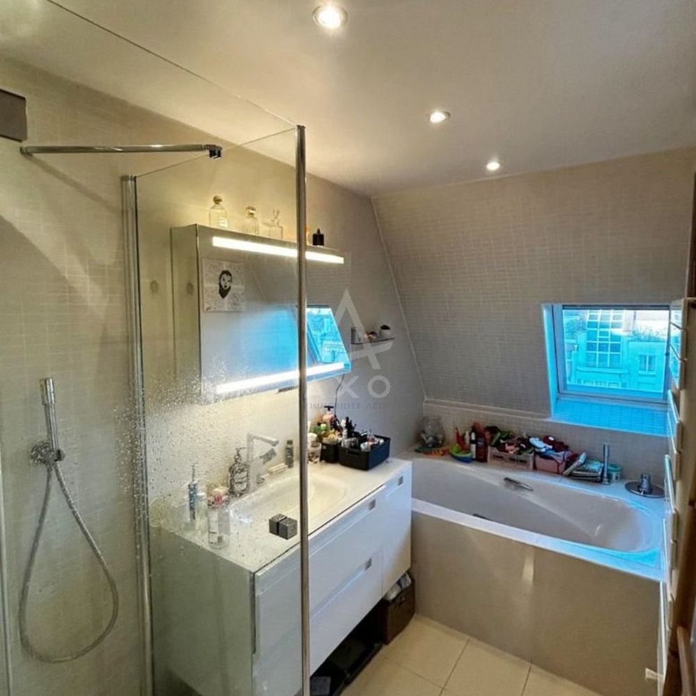 � vendre  Appartement Suresnes (92150)