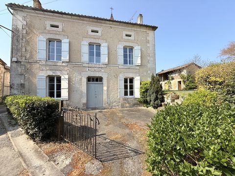   Maison Maison - 4 pi�ce(s) - 151 m�