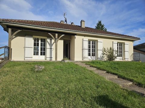   Maison Villa - 5 pi�ce(s) - 135 m�