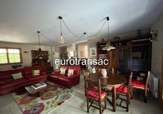  Maison � vendre 6 pi�ces 211 m�