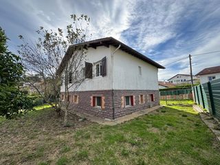  Villa � vendre 9 pi�ces 200 m�