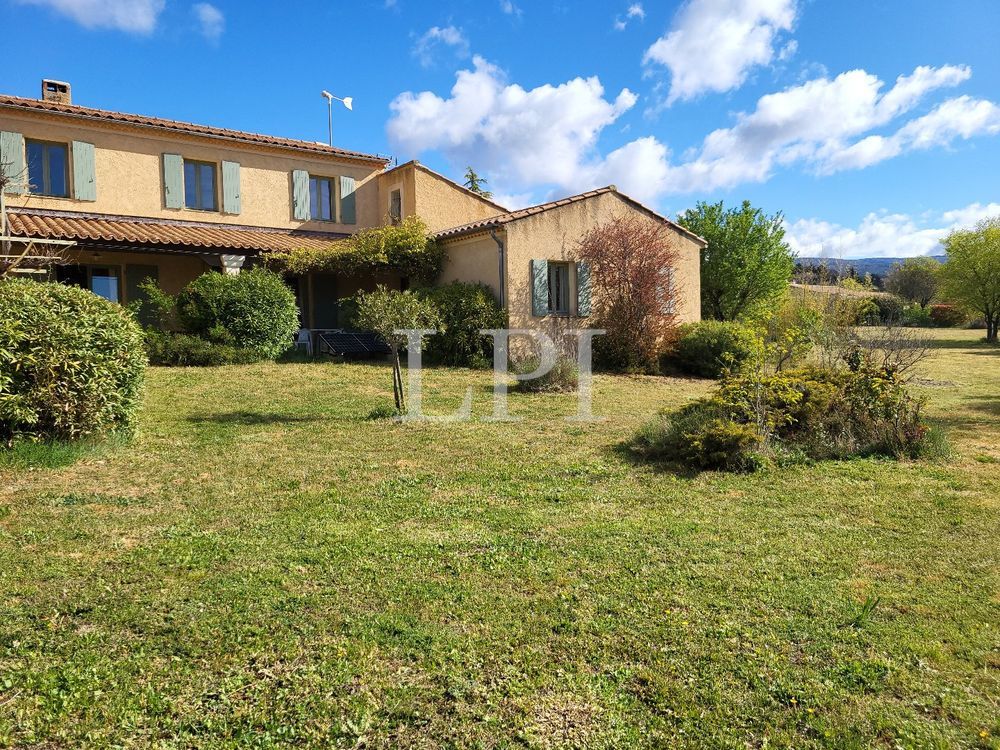 � vendre  Villa Saint-Saturnin-l�s-Apt (84490)