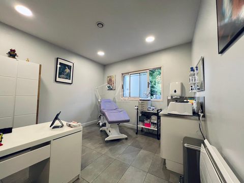 Bureau 780000 93260 Les lilas