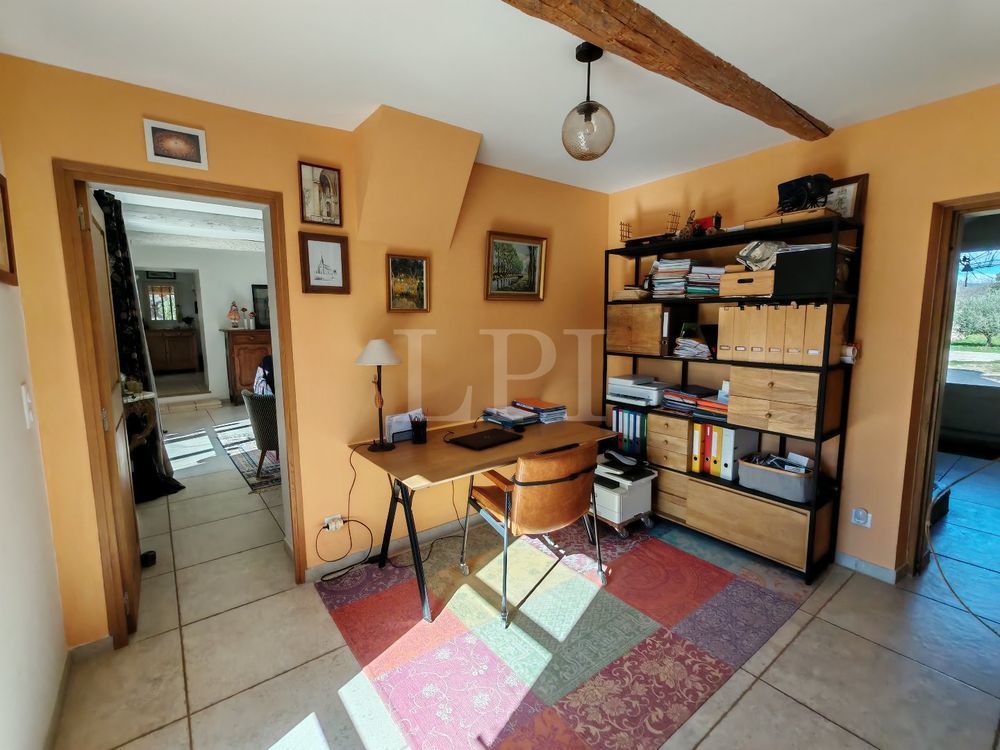 � vendre  Maison Apt (84400)