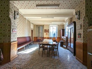  Immeuble � vendre 4 pi�ces 600 m�