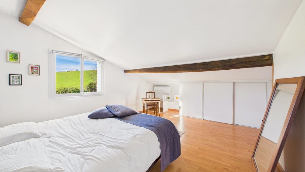 � vendre  Villa Guiche (64520)