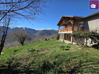  Villa � vendre 7 pi�ces 150 m�