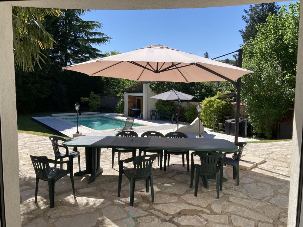 � vendre  Maison Fontainebleau (77300)