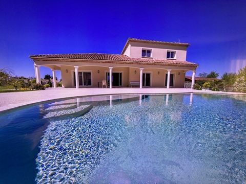   Maison Maison - 6 pi�ce(s) - 185 m�