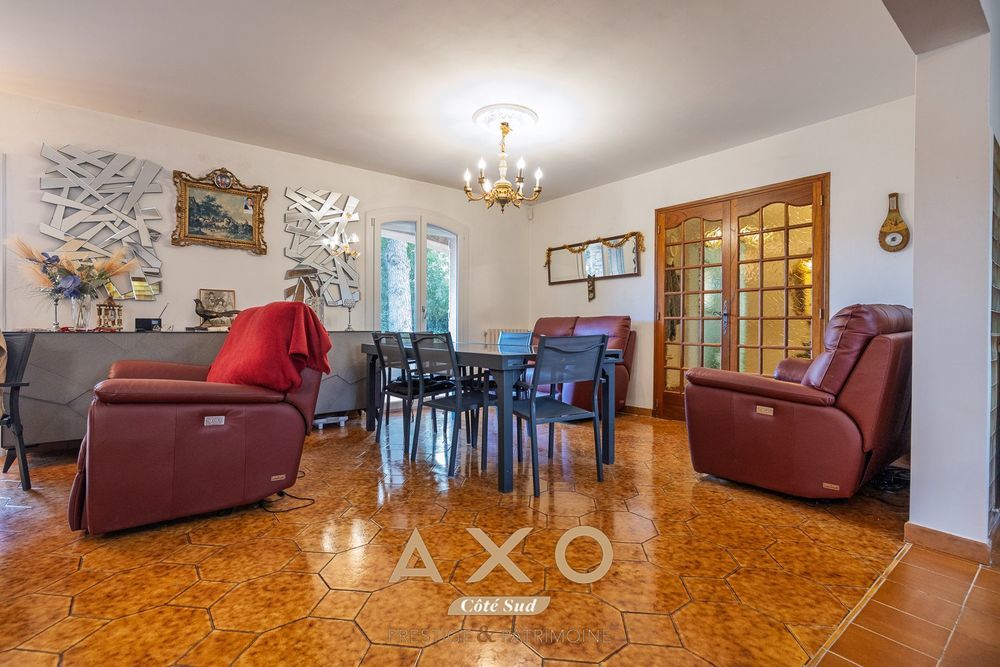 � vendre  Maison Ollioules (83190)