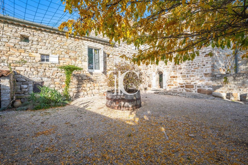 � vendre  Maison Lablach�re (07230)