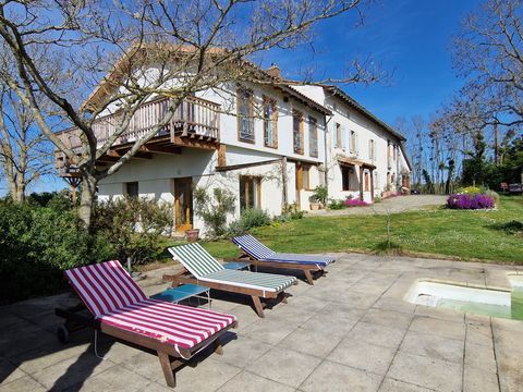   Propri�t� Maison - 11 pi�ce(s) - 391 m�