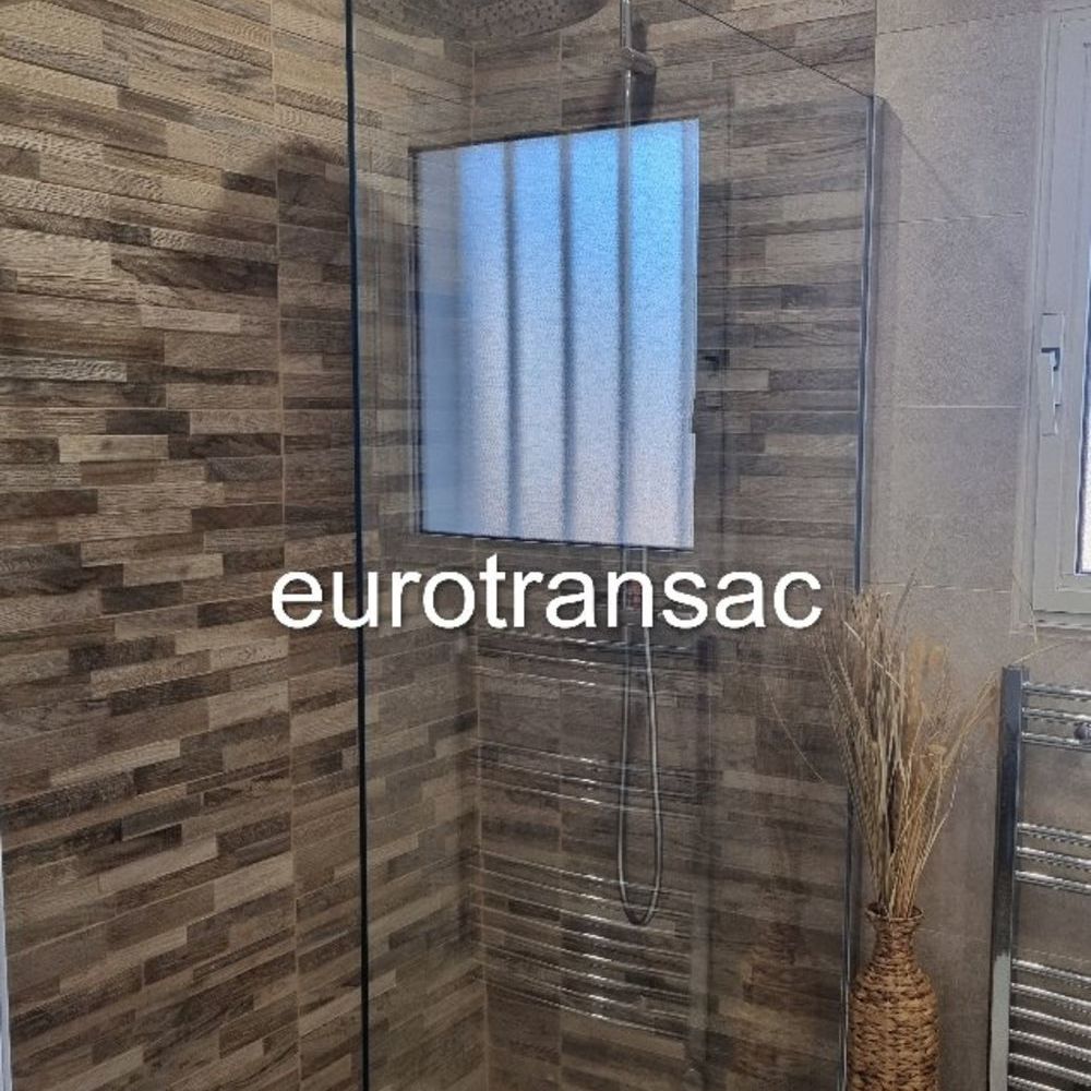 � vendre  Maison M�ze (34140)