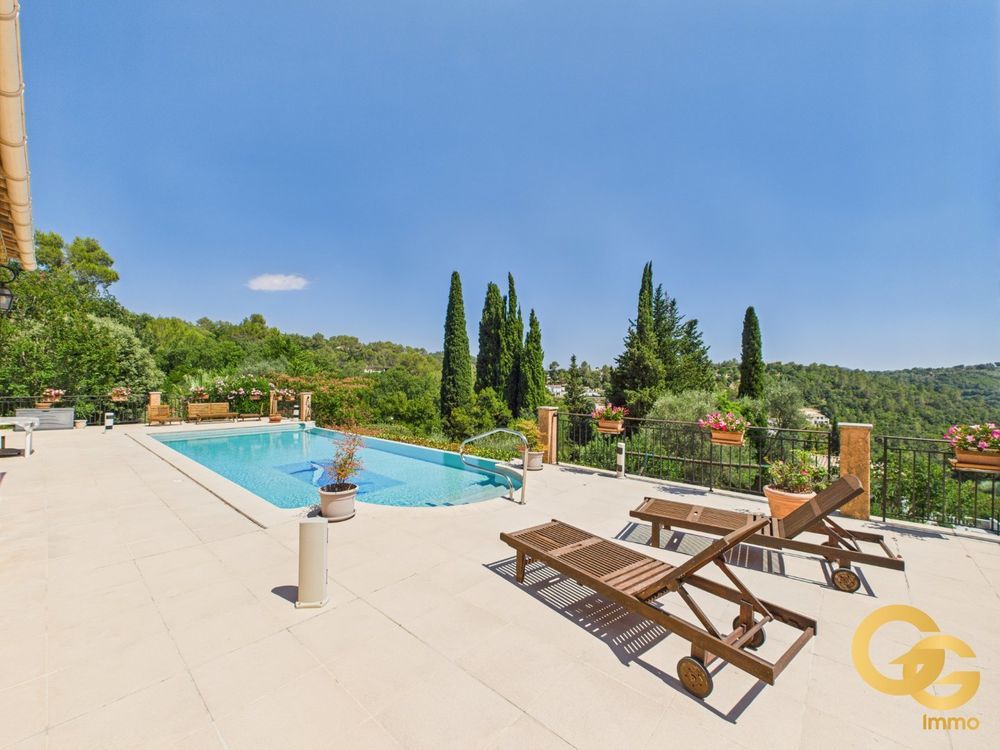 � vendre  Villa Le Tignet (06530)