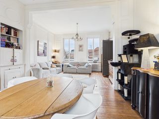  Maison � vendre 8 pi�ces 240 m�