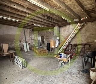  Immeuble � vendre 310 m�